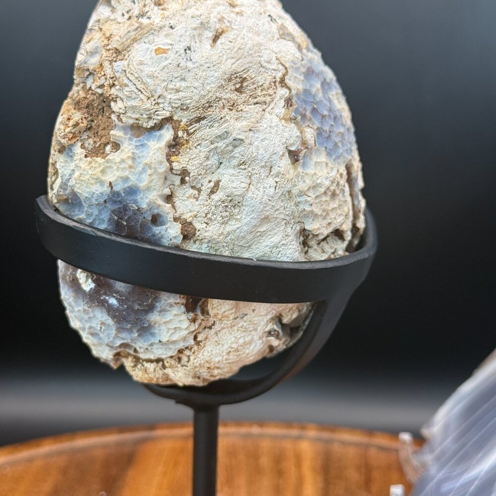 Agate Geode Sugar Druzy Raw Specimen on Stand Crystal 576g Natural Earth Stateme - Picture 3 of 8